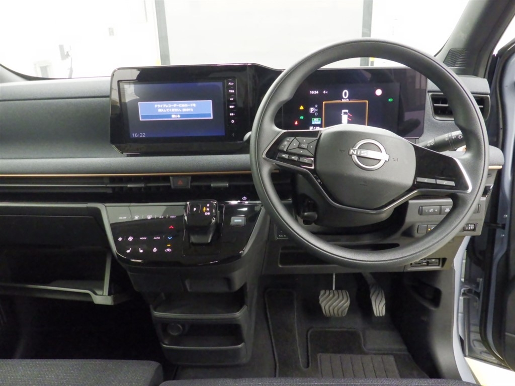 NISSAN SAKURA