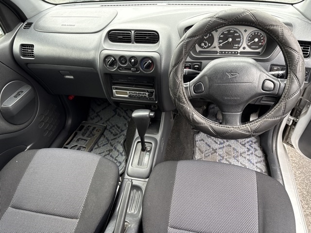 DAIHATSU TERIOS KID