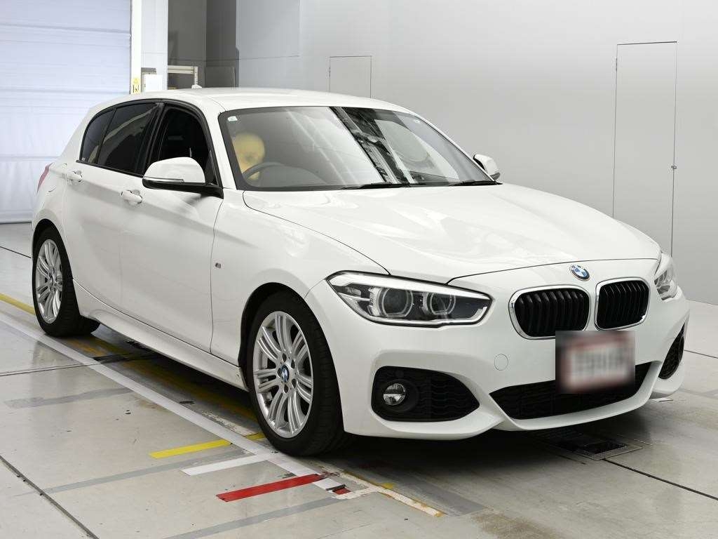 BMW 1-SERIES