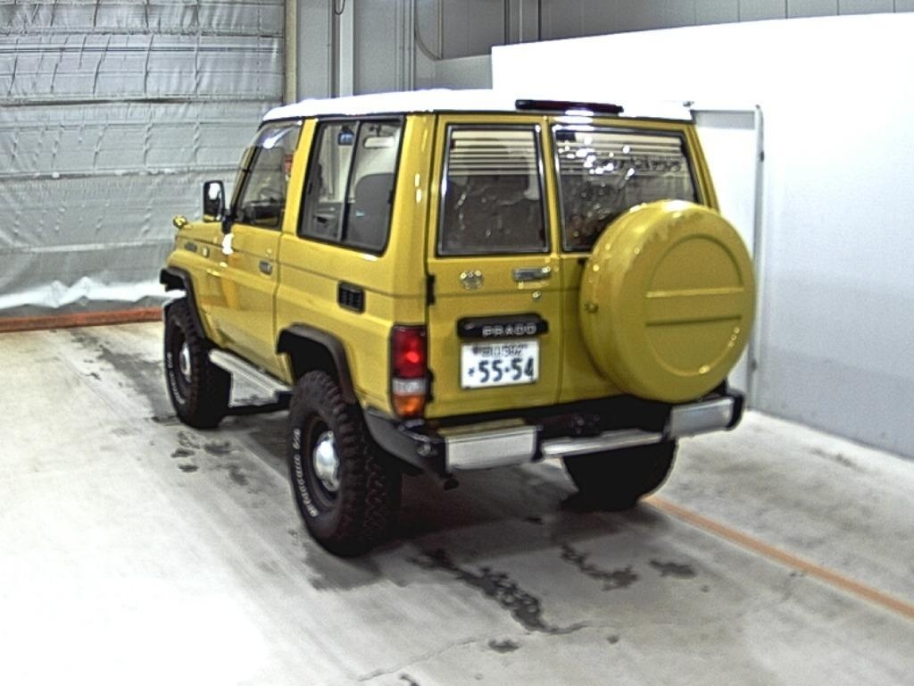 TOYOTA LAND CRUISER PRADO