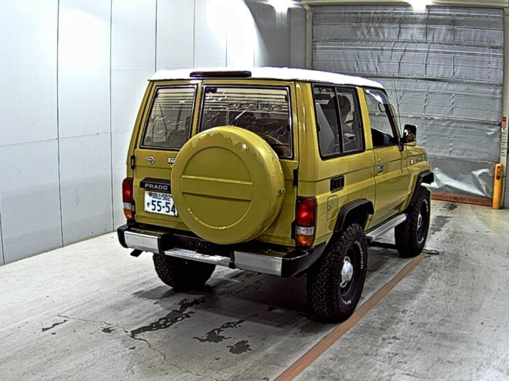 TOYOTA LAND CRUISER PRADO
