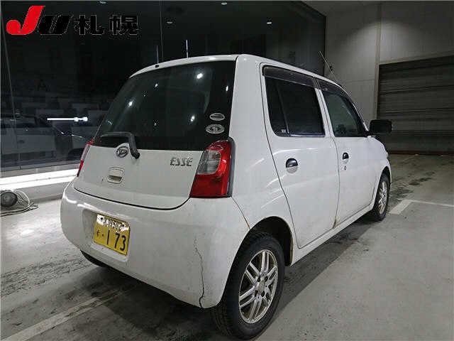 DAIHATSU ESSE