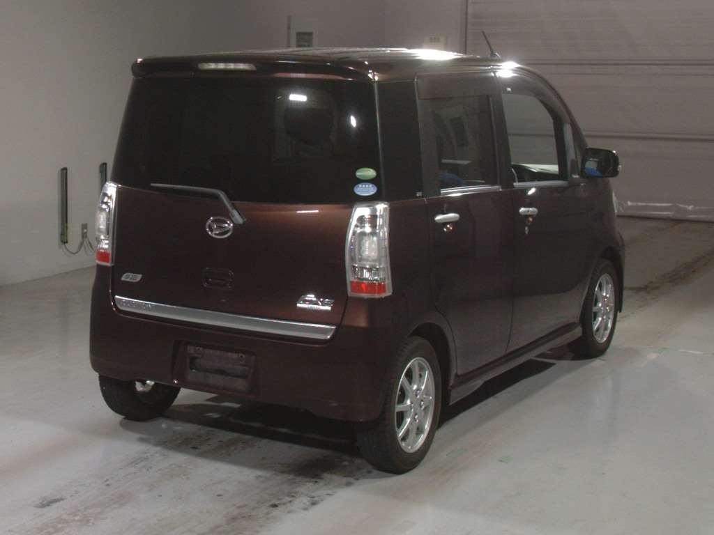 DAIHATSU TANTO EXE
