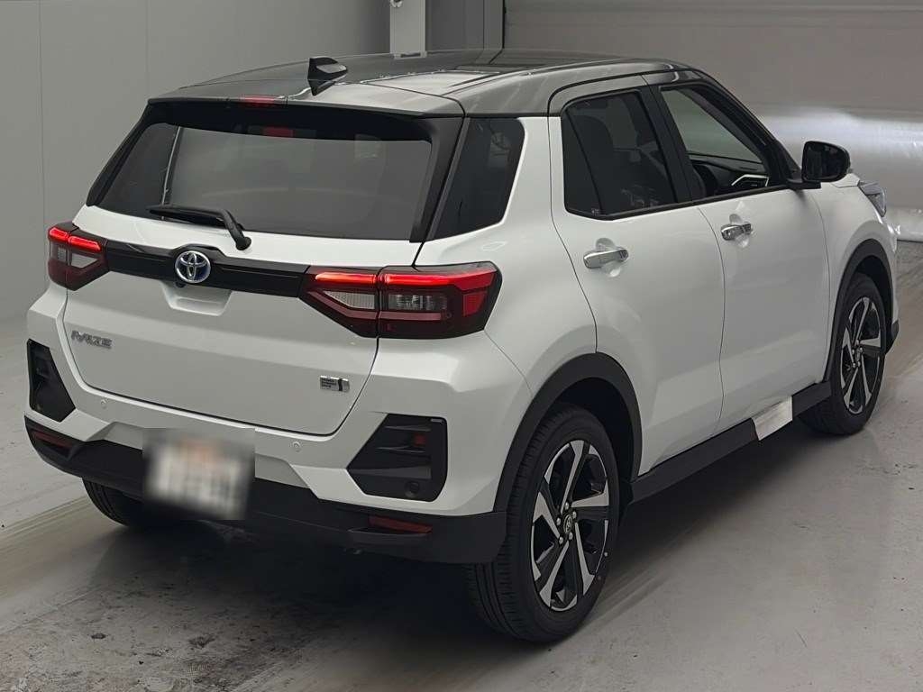 TOYOTA RAIZE