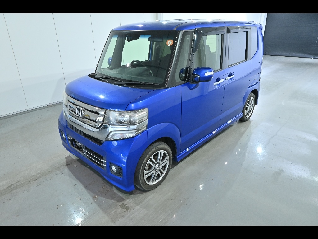 HONDA N-BOX+