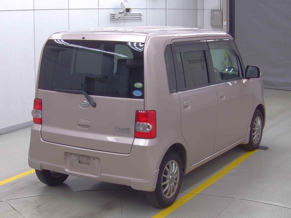 DAIHATSU MOVE CONTE