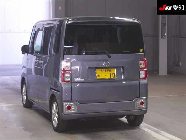 TOYOTA PIXIS MEGA