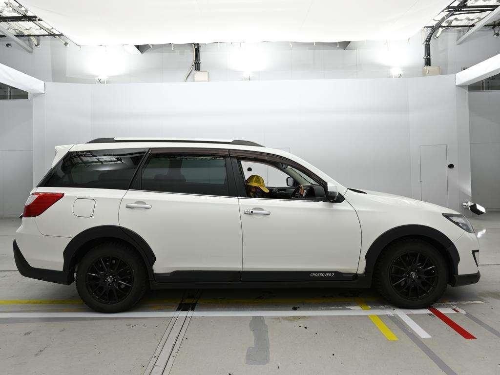 SUBARU EXIGA CROSSOVER 7