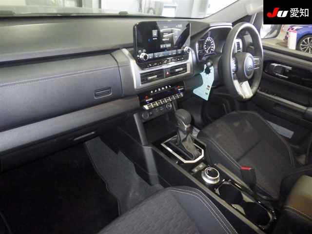 MITSUBISHI TRITON