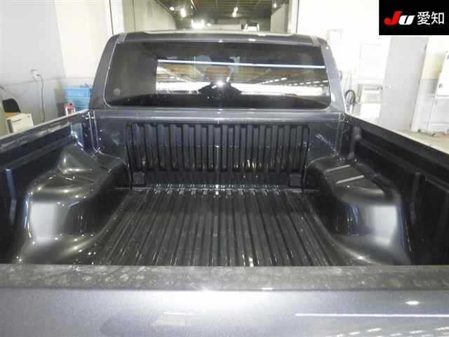 MITSUBISHI TRITON