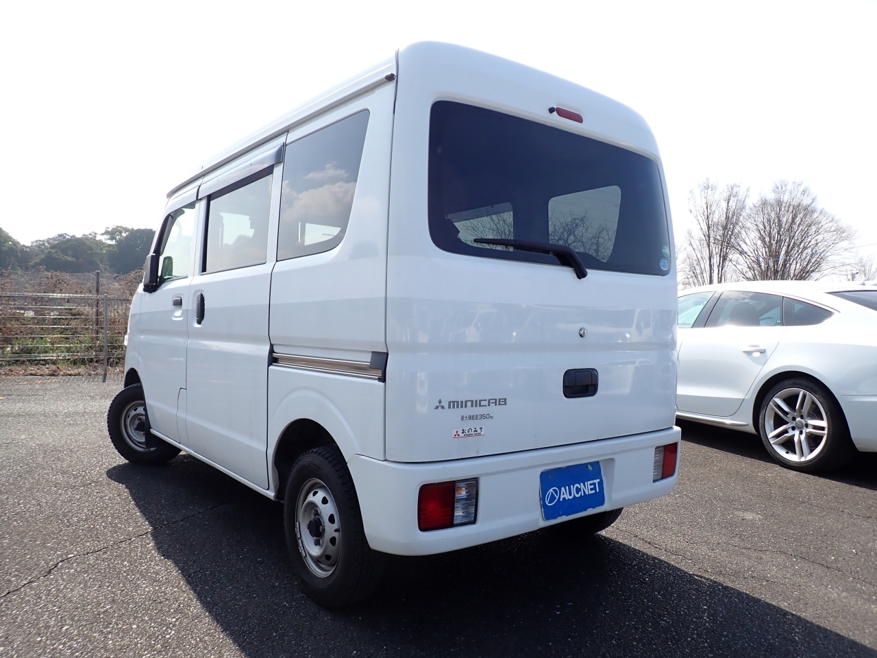 MITSUBISHI MINICAB