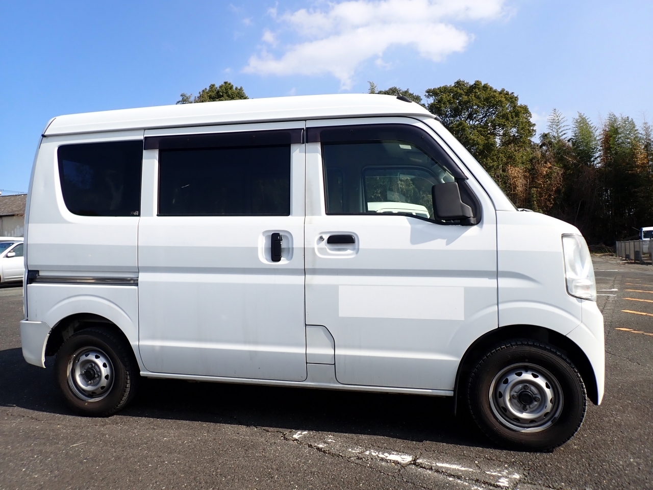 MITSUBISHI MINICAB