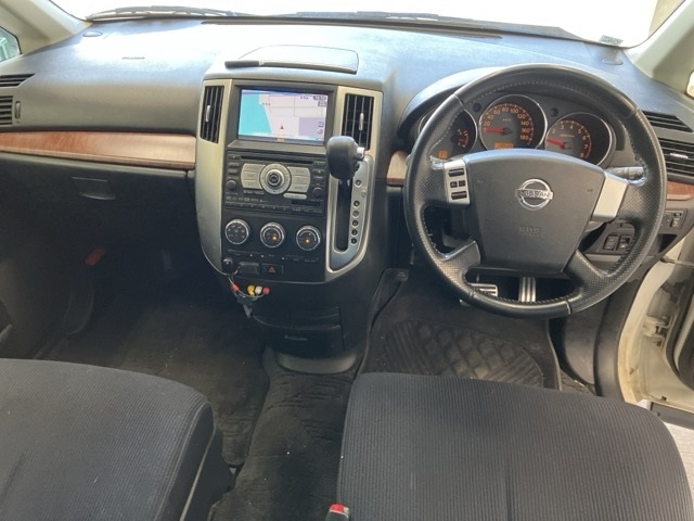 NISSAN PRESAGE