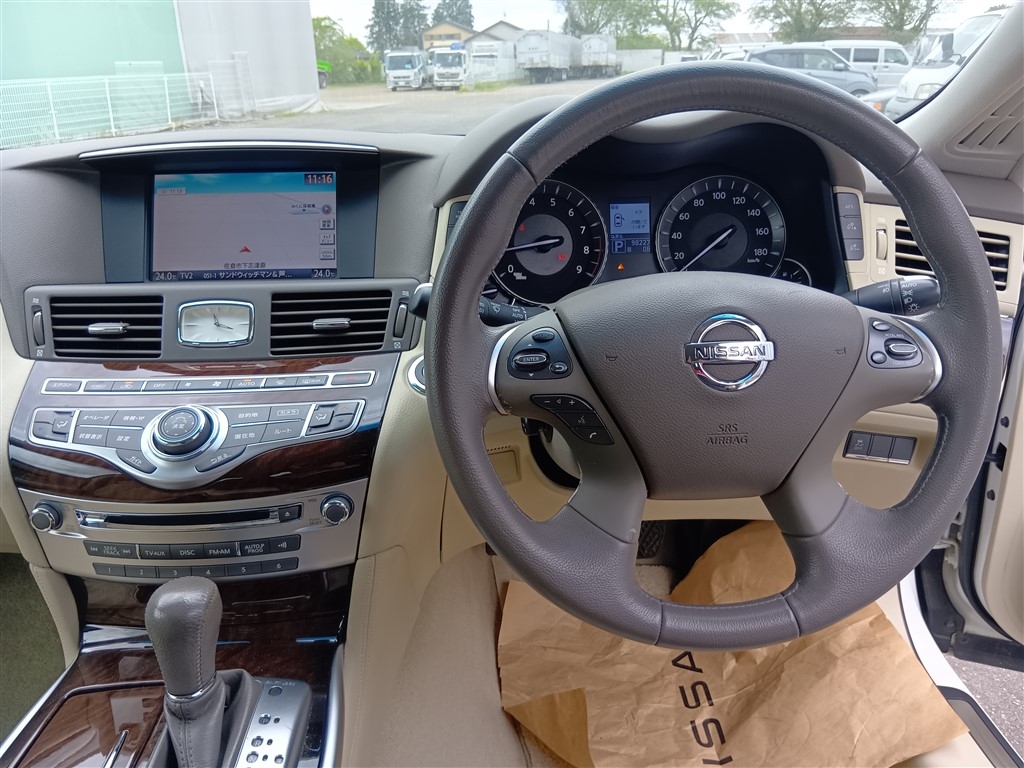 NISSAN FUGA