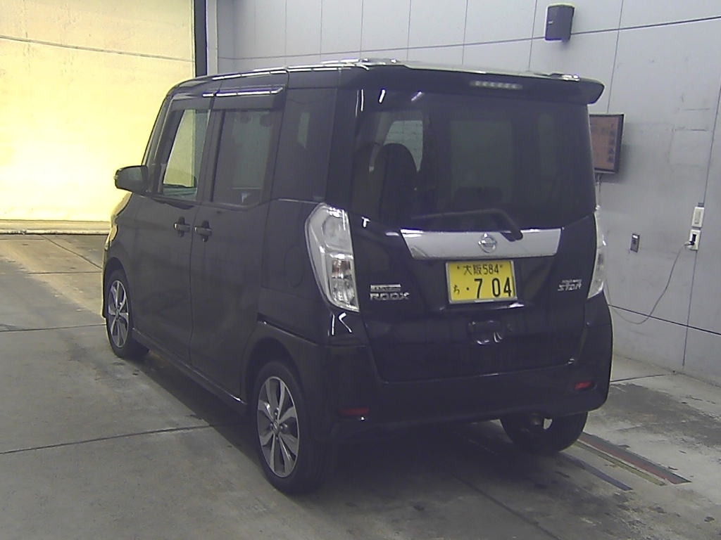 NISSAN DAYZ ROOX