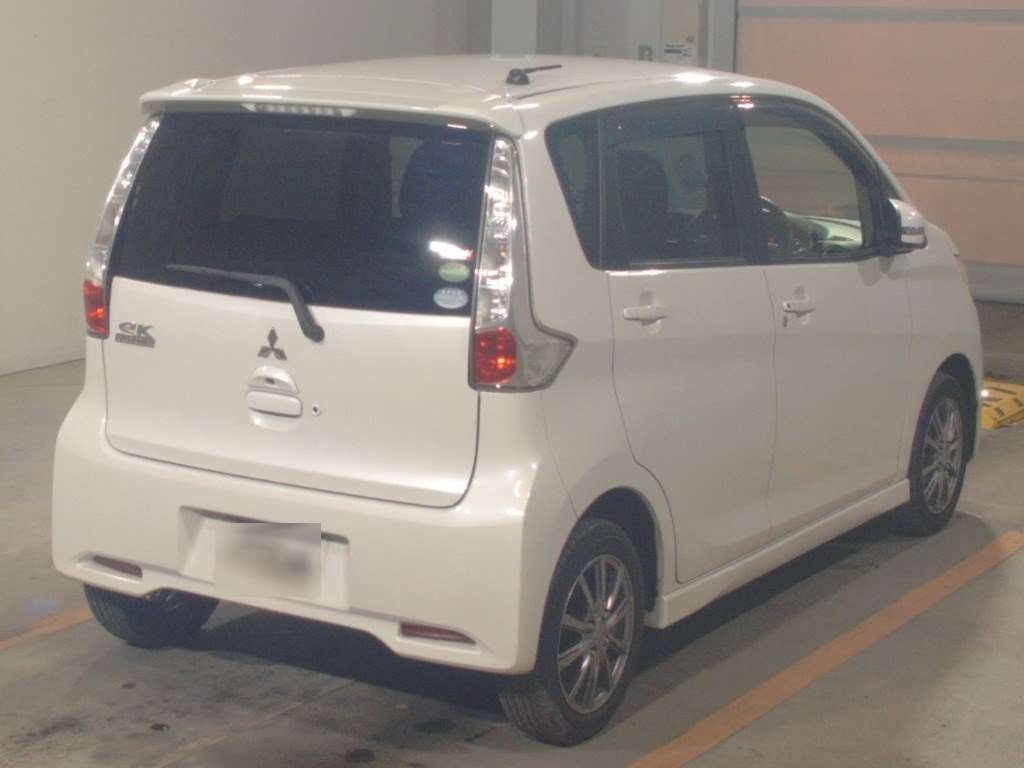 MITSUBISHI EK CUSTOM