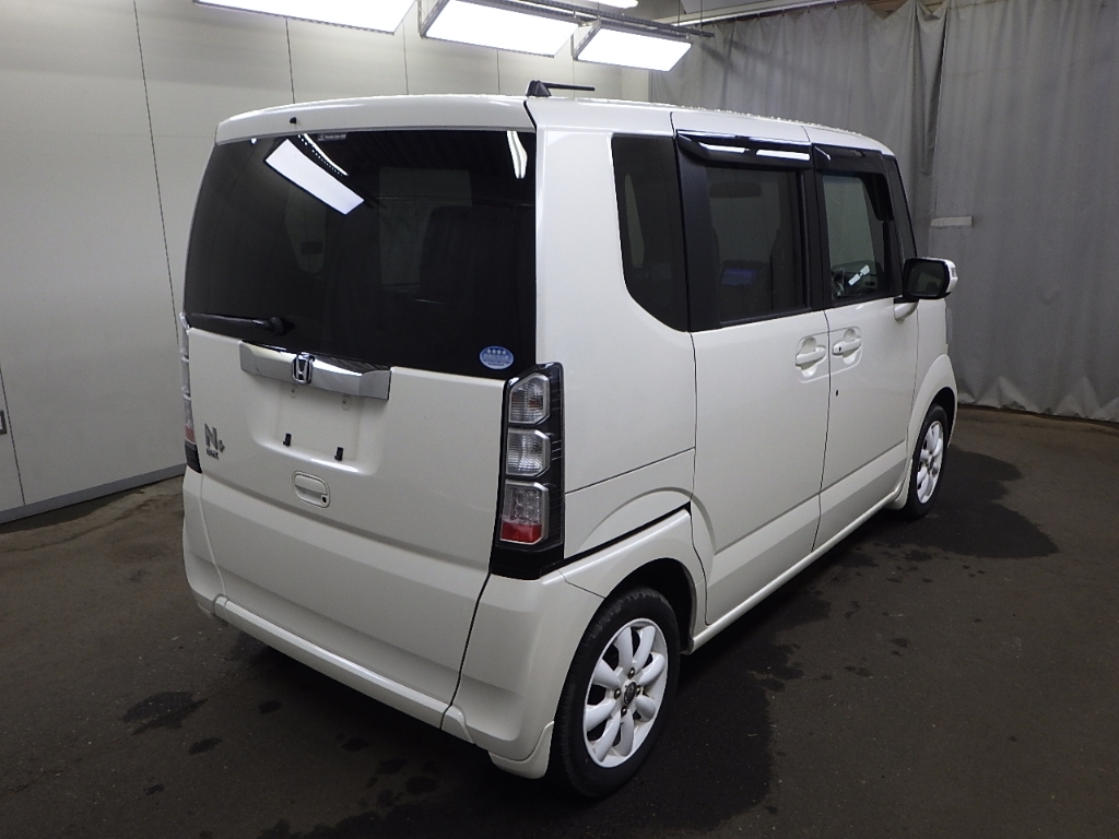 HONDA N-BOX+