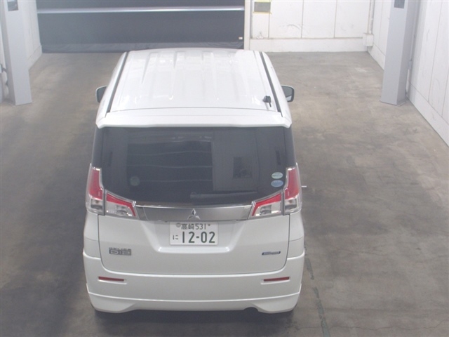 MITSUBISHI DELICA D:2