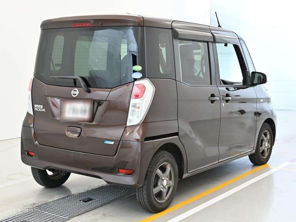 NISSAN DAYZ ROOX