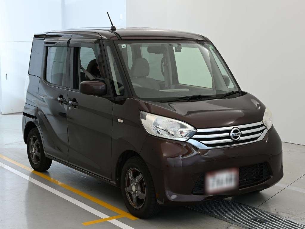 NISSAN DAYZ ROOX