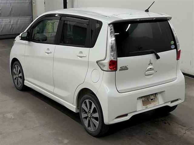 MITSUBISHI EK CUSTOM