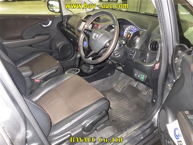 HONDA FIT SHUTTLE
