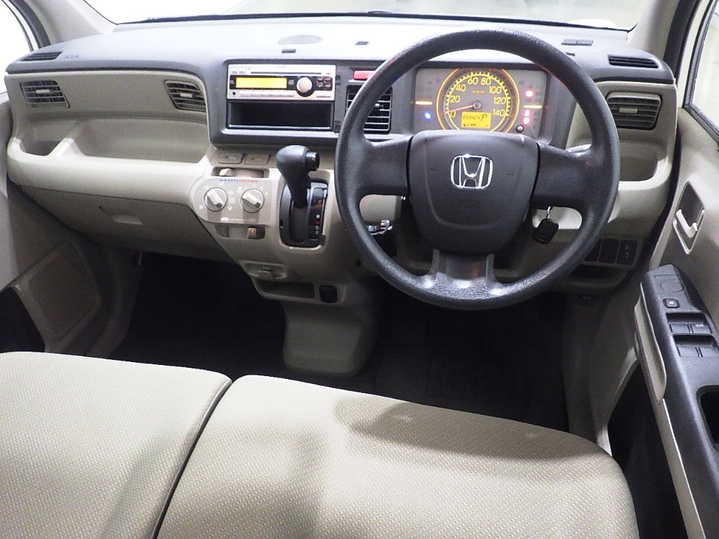 HONDA LIFE