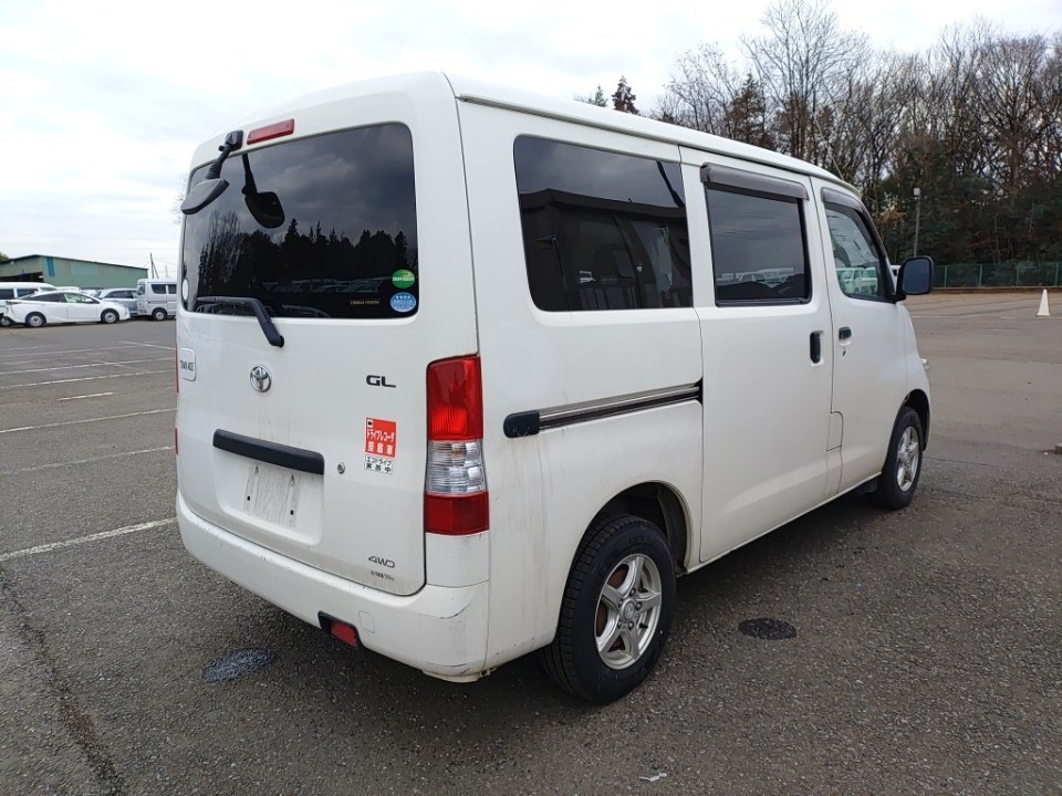 TOYOTA TOWN ACE