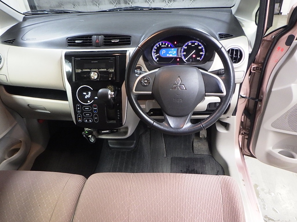 MITSUBISHI EK WAGON
