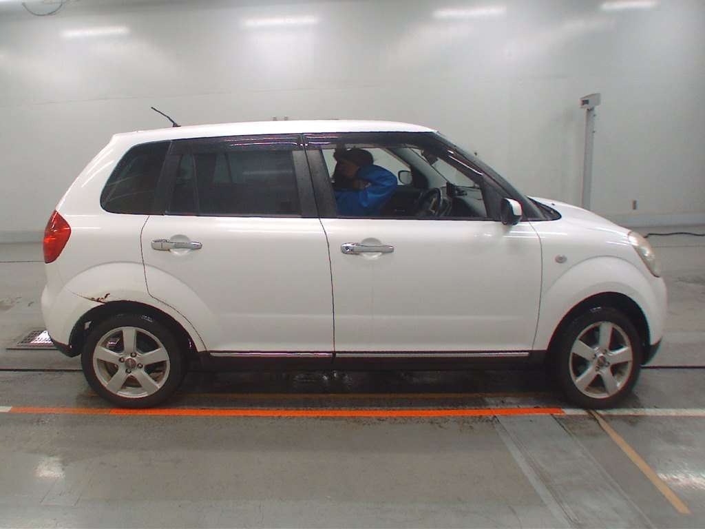 MAZDA VERISA