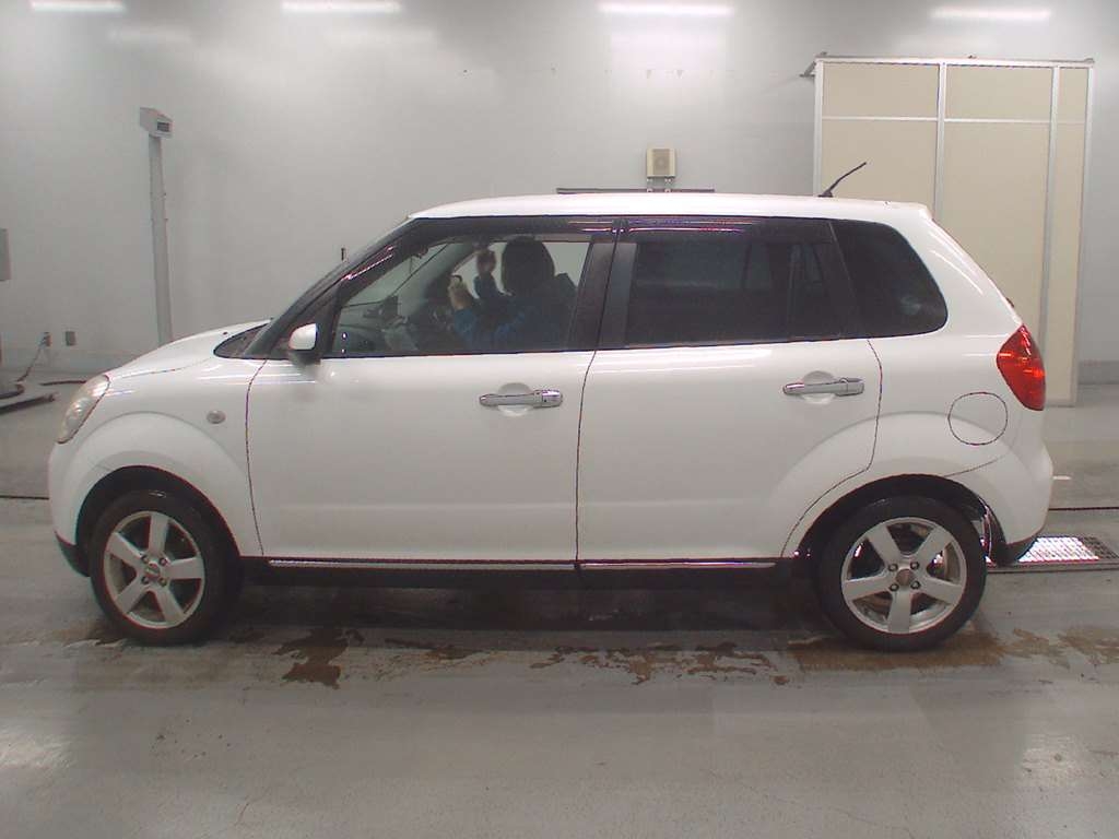 MAZDA VERISA