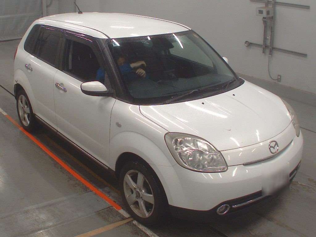 MAZDA VERISA