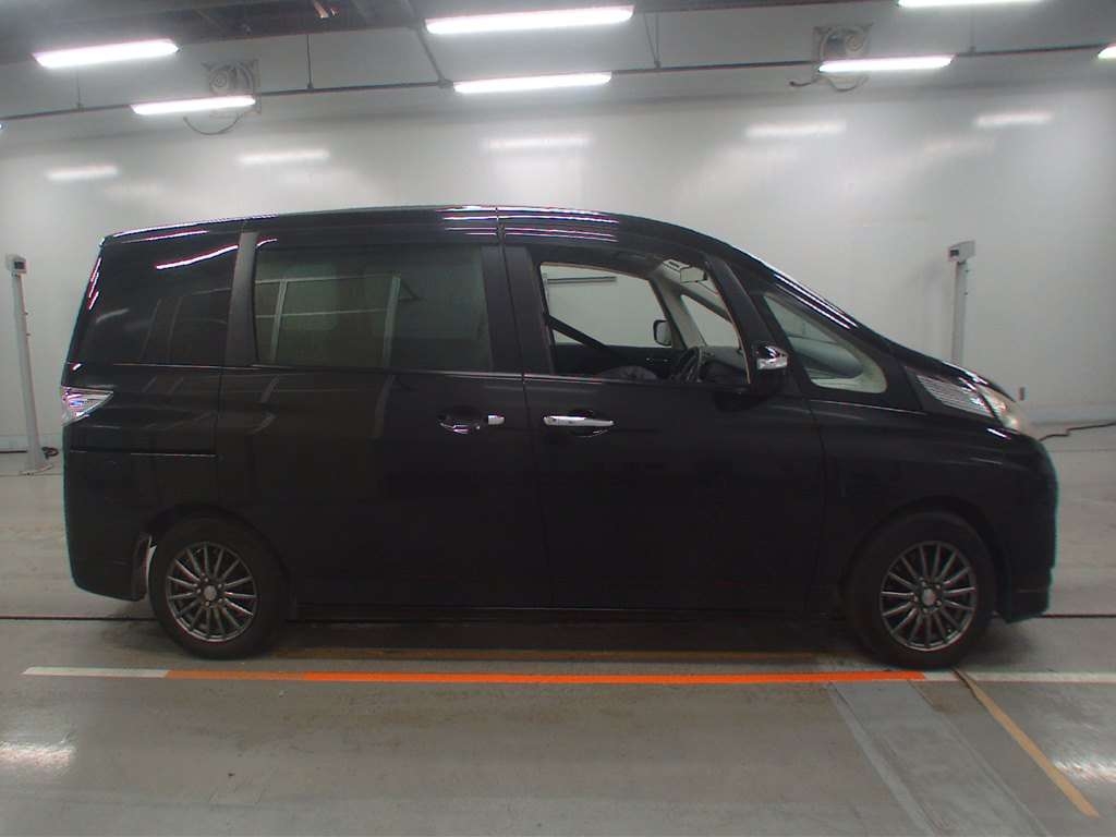 MAZDA BIANTE