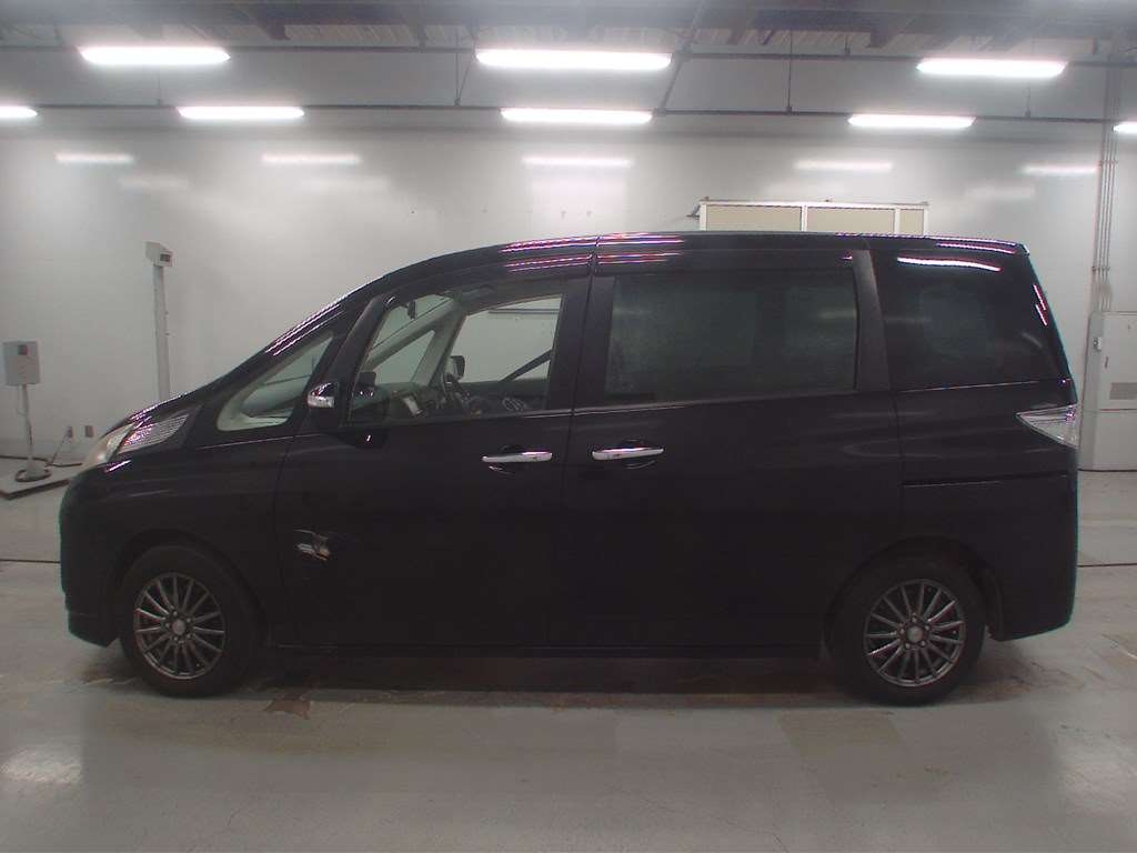 MAZDA BIANTE