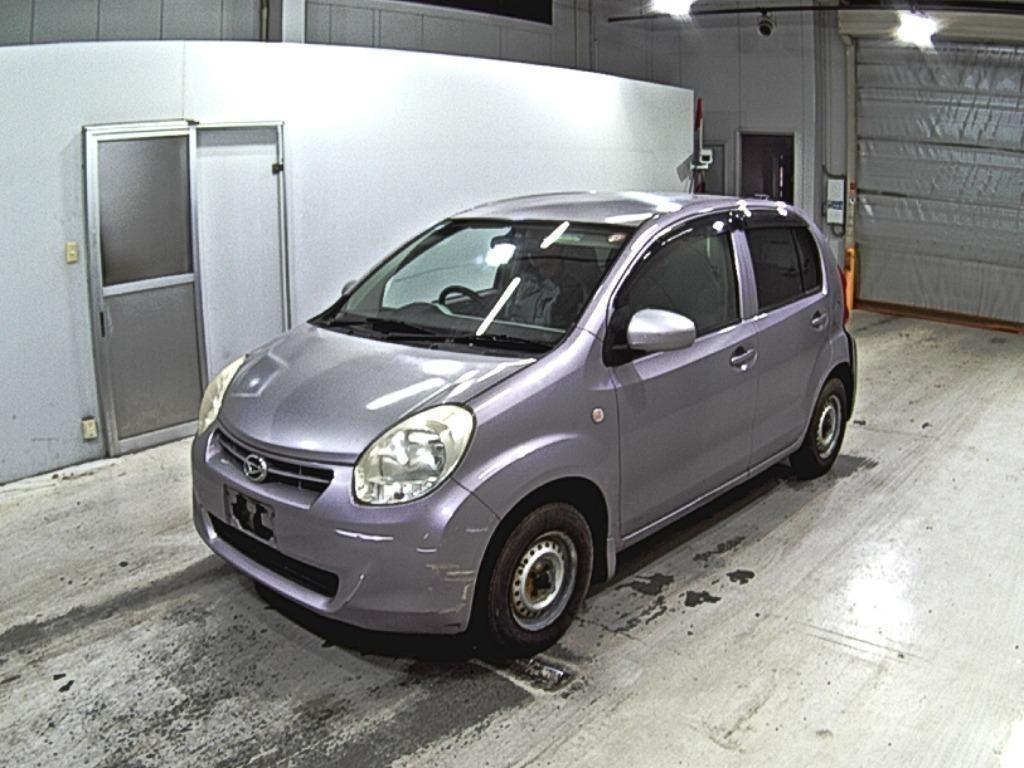 DAIHATSU BOON