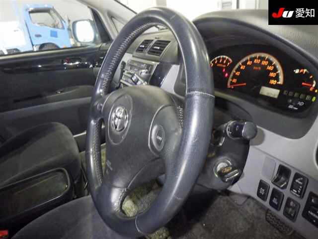 TOYOTA IPSUM