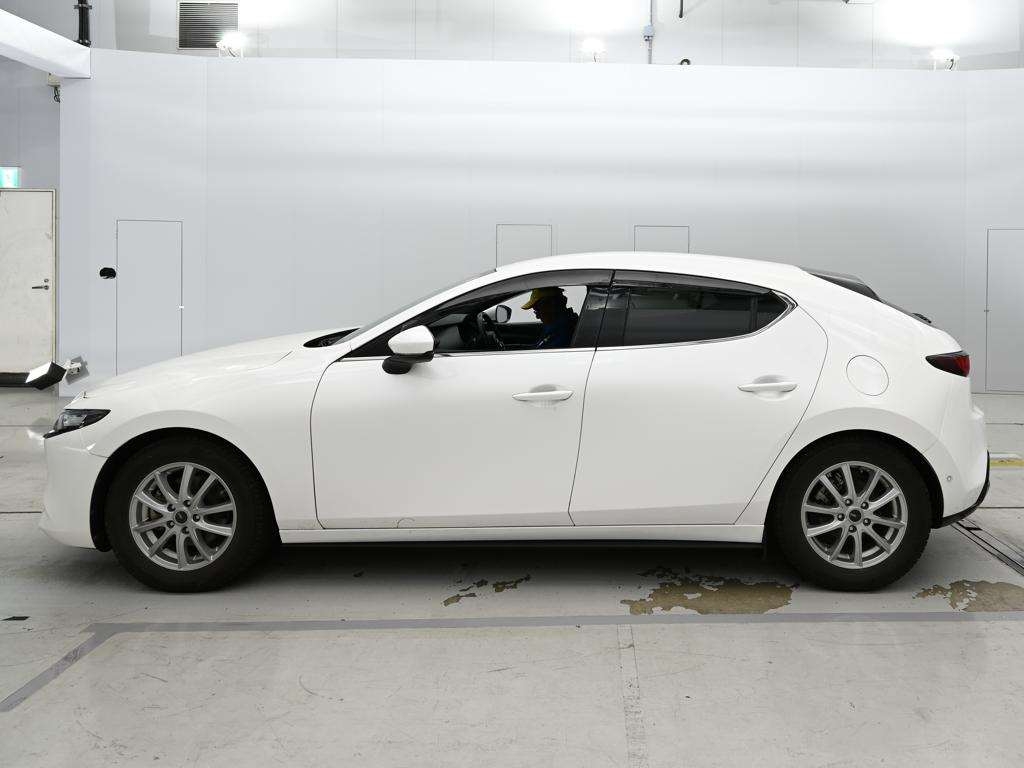 MAZDA MAZDA3