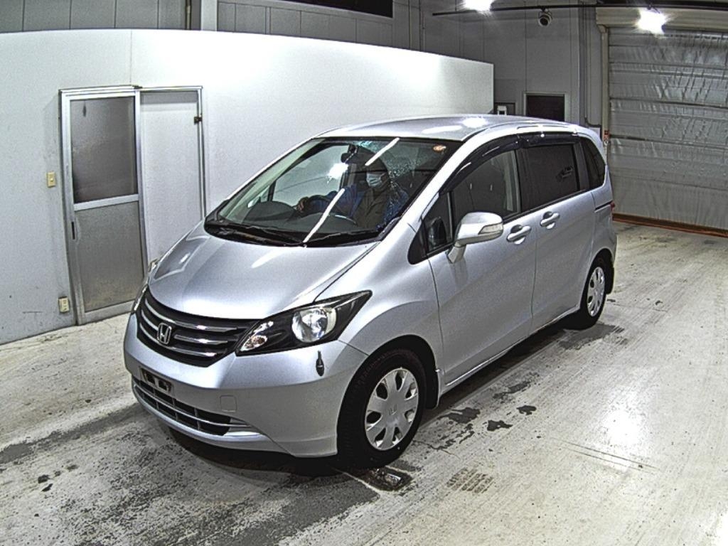 HONDA FREED