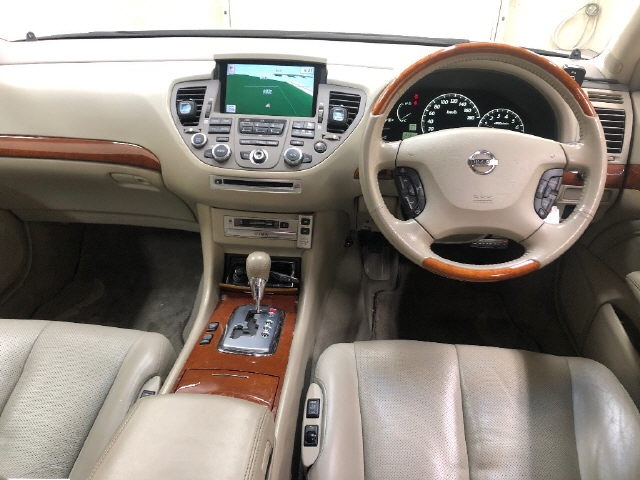 NISSAN CIMA