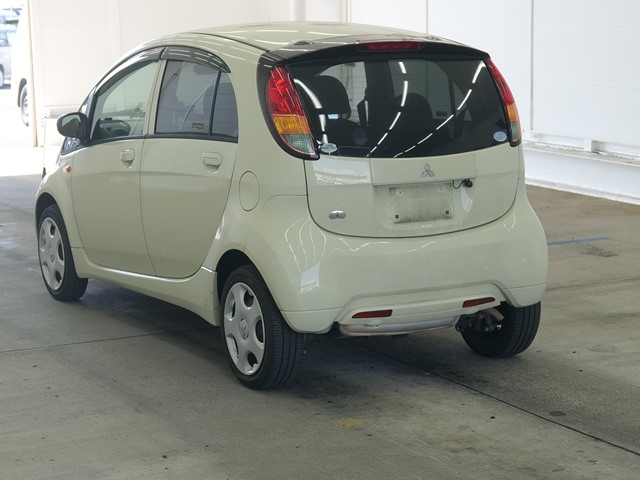 MITSUBISHI I