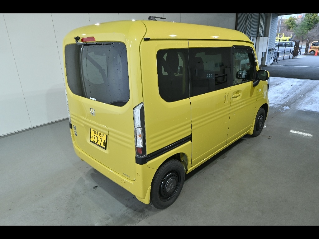 HONDA N-VAN