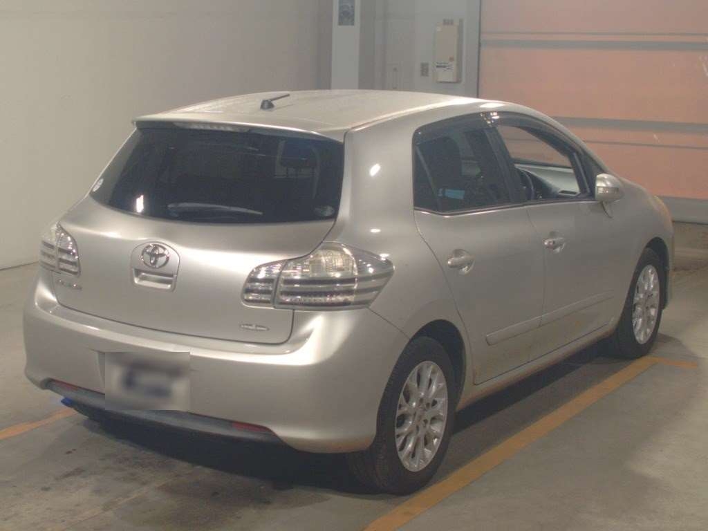 TOYOTA BLADE
