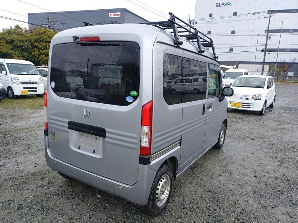 HONDA N-VAN
