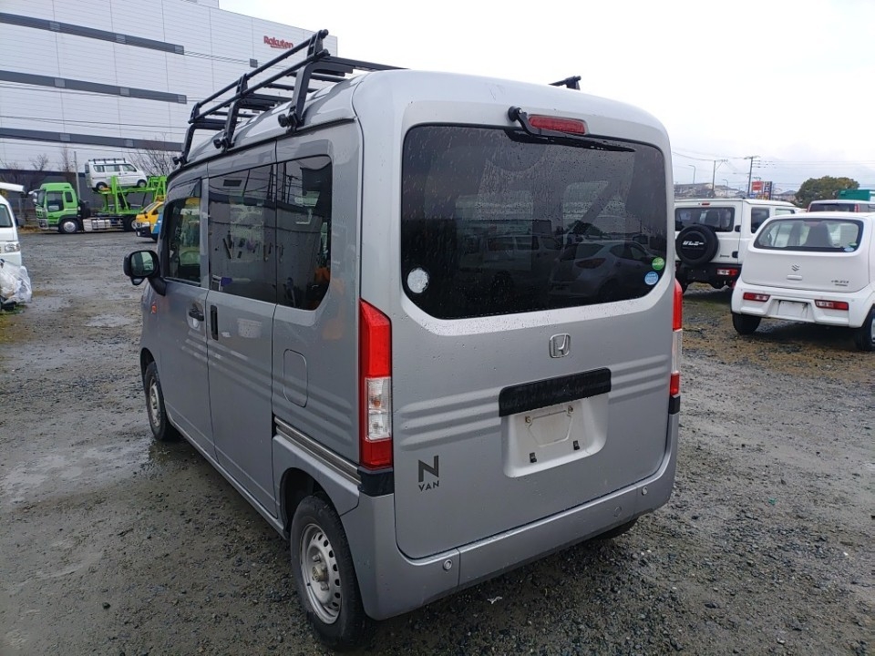 HONDA N-VAN
