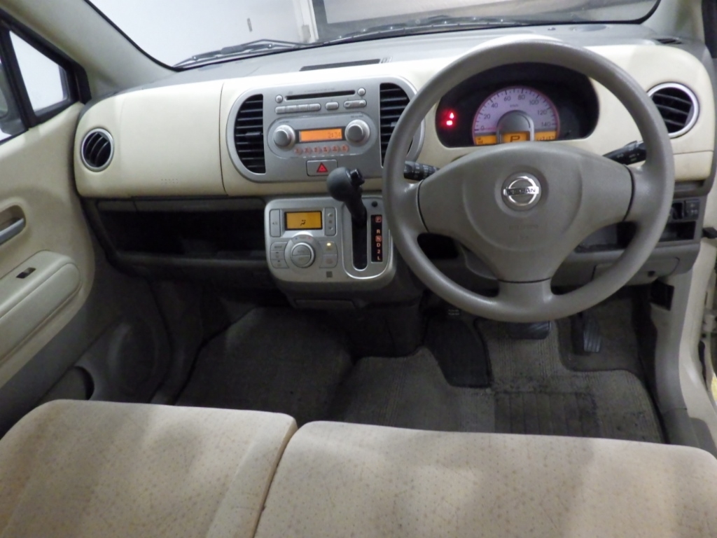NISSAN MOCO