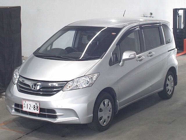 HONDA FREED