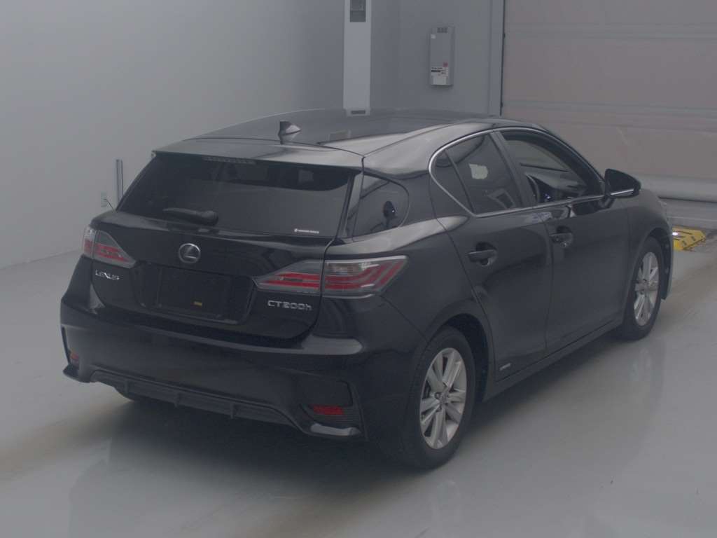 LEXUS CT200H