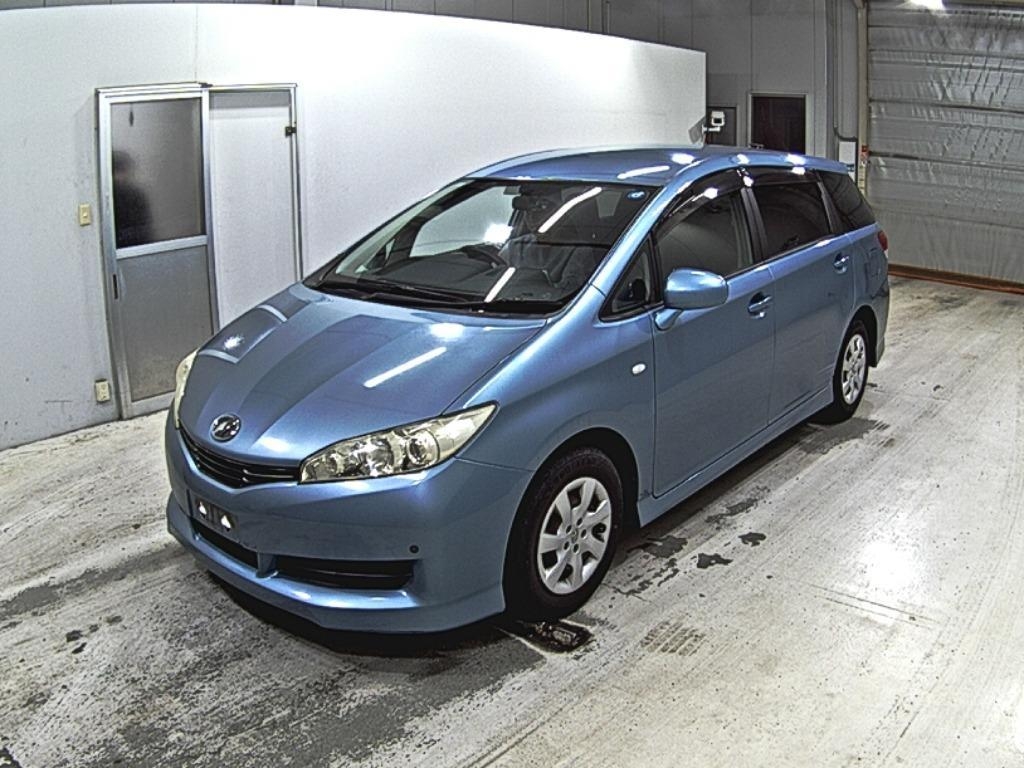TOYOTA WISH