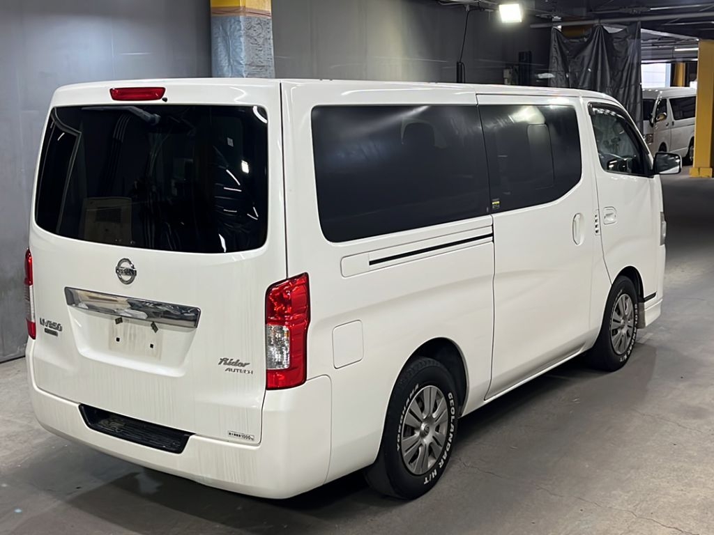 NISSAN NV350 CARAVAN