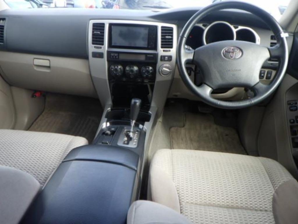 TOYOTA HILUX SURF